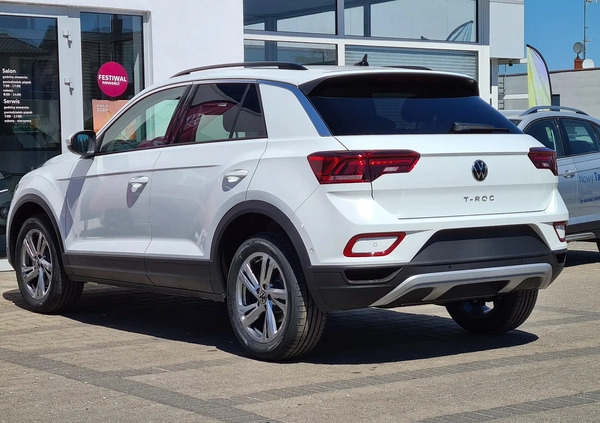 Volkswagen T-Roc cena 124600 przebieg: 8, rok produkcji 2024 z Radzyń Chełmiński małe 277